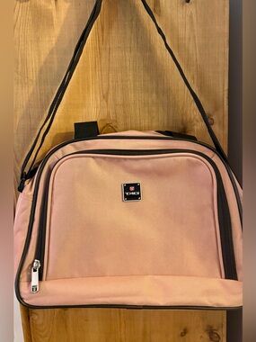 TAG Macy's Pink Travel Boarding Tote Bag Underseat Carry On Personal Item Set